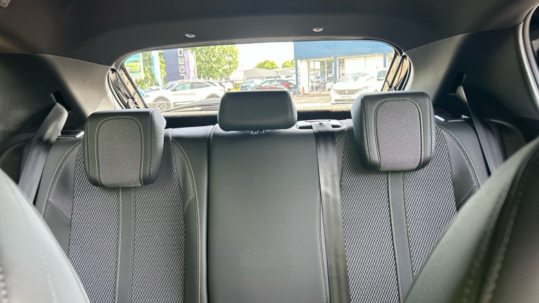Peugeot 208 1.2 PureTech 100 GT 5dr Petrol Hatchback